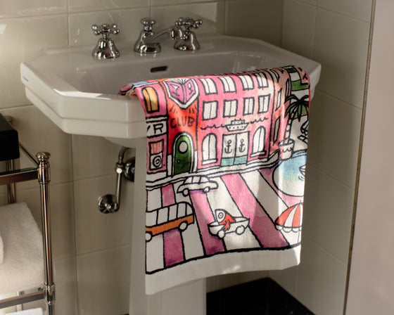 Serviette Tekla – Édition Collector “10 ans Hotel Grand Amour”